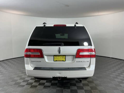 2010 Lincoln Navigator L