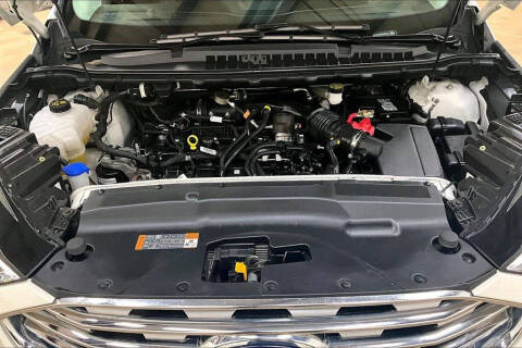 2022 Ford Edge Titanium