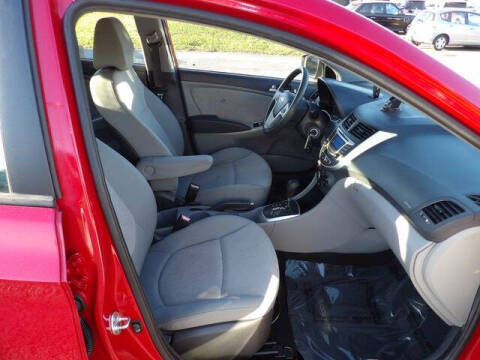 2012 Hyundai Accent GS