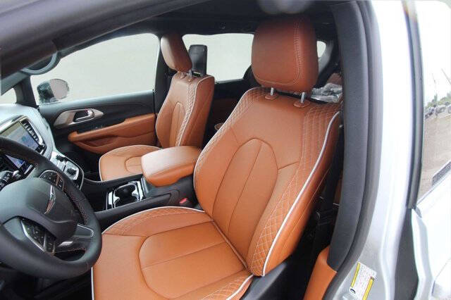 2026 Chrysler Pacifica Pinnacle