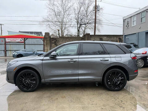 2024 Lincoln Corsair Premiere
