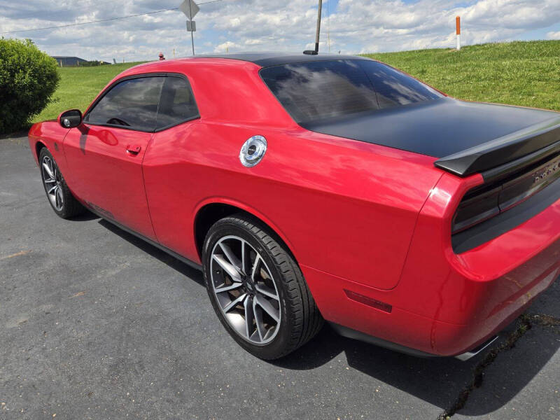 2012 Dodge Challenger R/T Plus