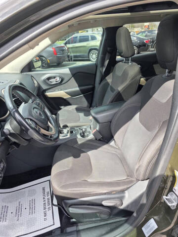 2017 Jeep Cherokee Latitude