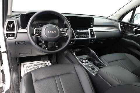 2024 Kia Sorento Hybrid EX