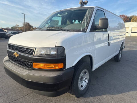 2025 Chevrolet Express 2500