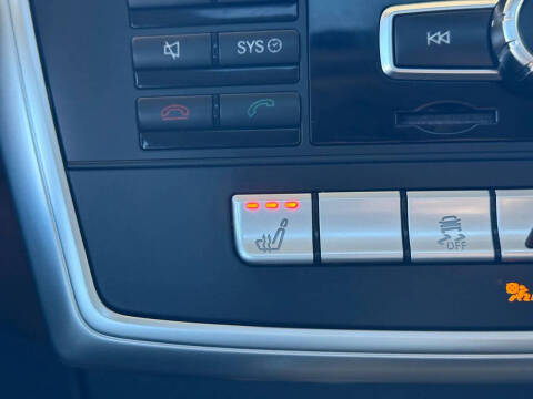 2012 Mercedes-Benz M-Class ML 550