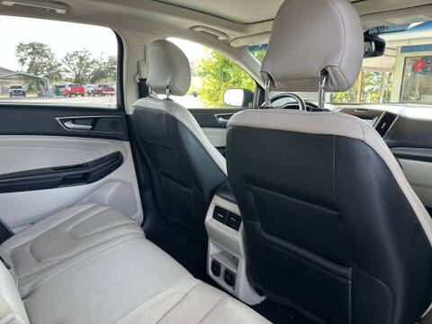 2019 Ford Edge Titanium