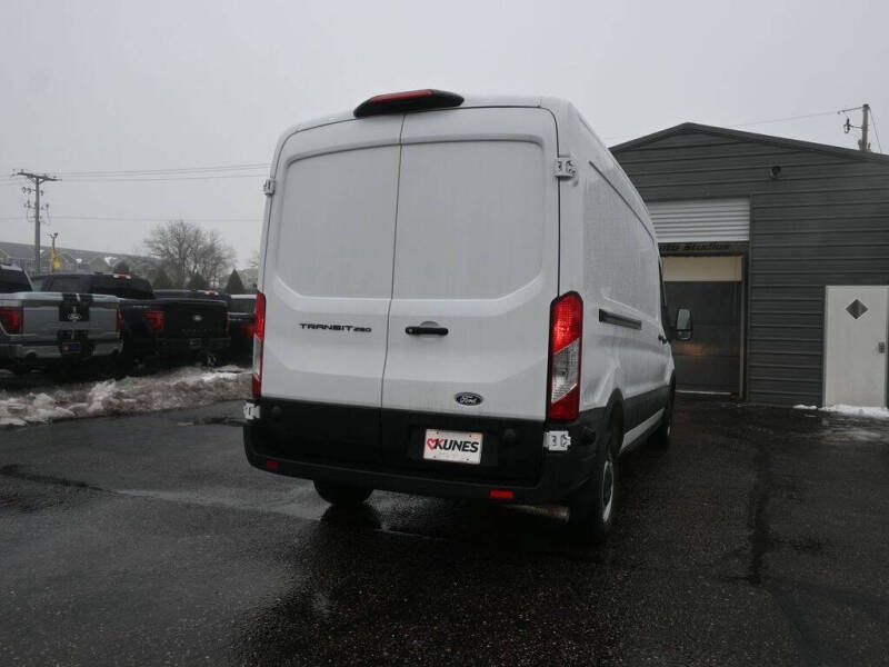 2026 Ford Transit 250