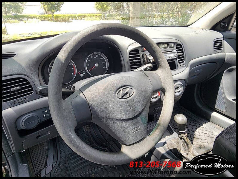 2011 Hyundai Accent GL