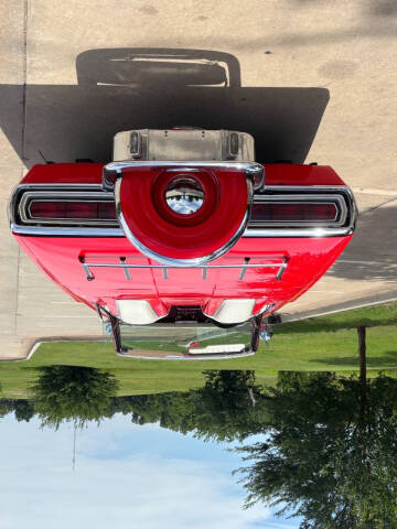 1966 Ford Thunderbird