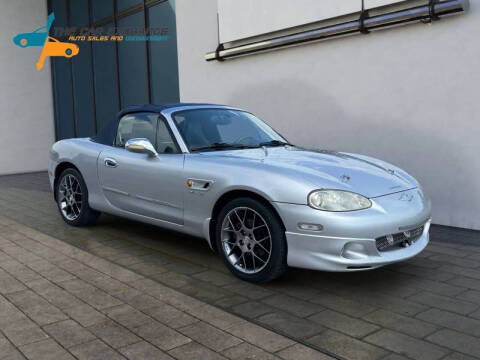 2004 Mazda MX-5 Miata