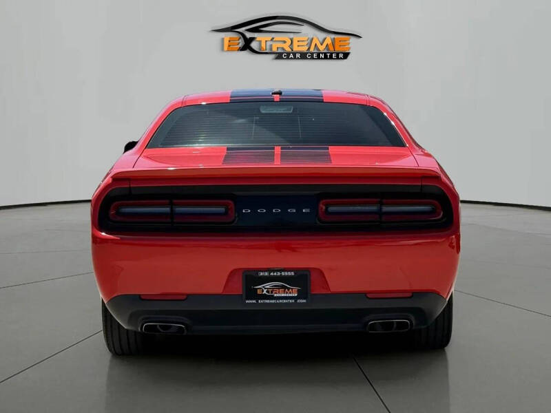 2017 Dodge Challenger SXT