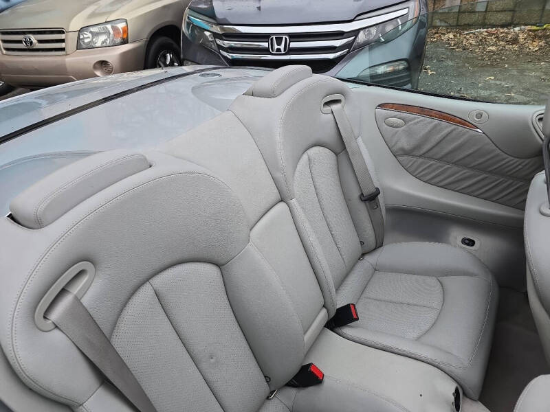 2004 Mercedes-Benz CLK CLK 320