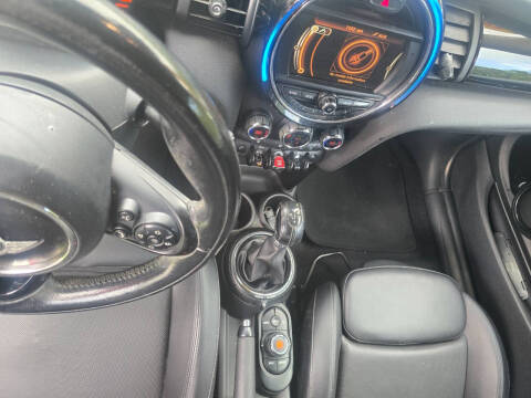 2016 MINI Hardtop 2 Door Cooper