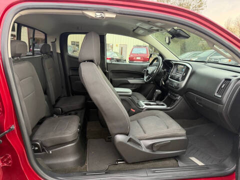 2017 Chevrolet Colorado LT