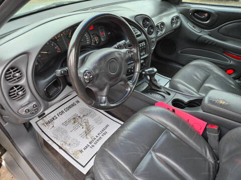 2005 Pontiac Bonneville SE