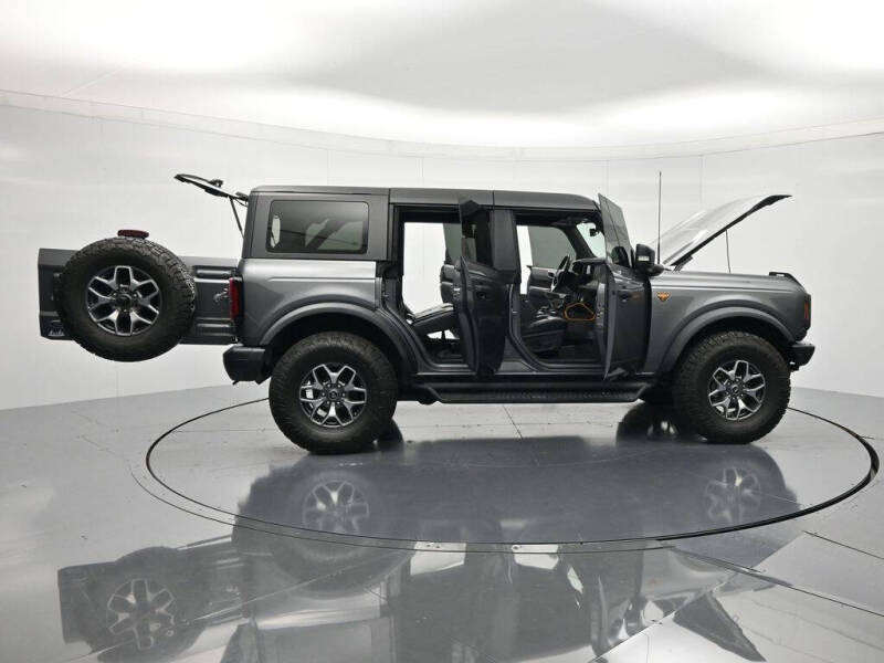 2022 Ford Bronco Badlands Advanced