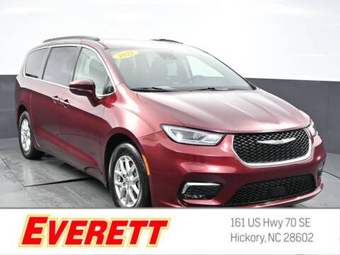 2022 Chrysler Pacifica for sale at Everett Chevrolet Buick GMC in Hickory NC