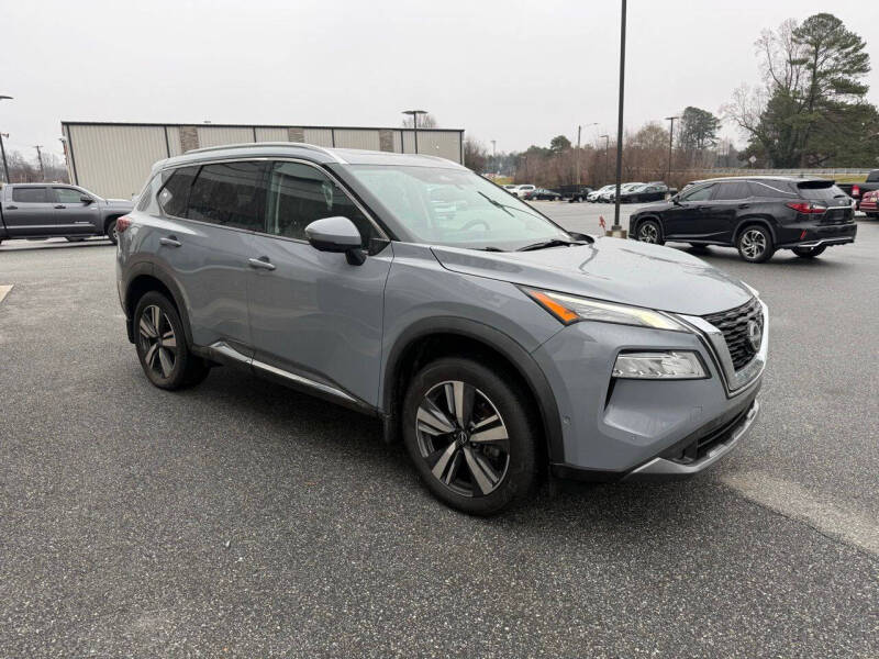 2023 Nissan Rogue SL