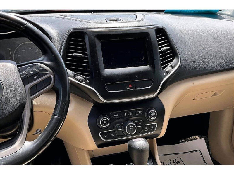 2020 Jeep Cherokee Latitude