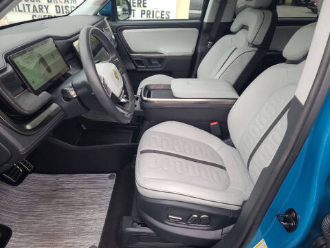 2023 Rivian R1S Launch Edition