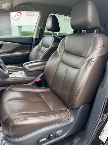 2017 Nissan Murano SL