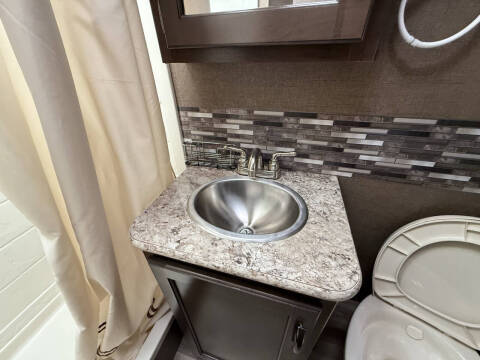 2019 Ford FOUR WINDS THOR 22E