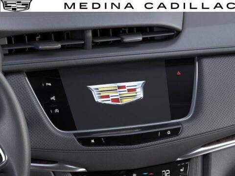 2026 Cadillac XT5 Sport
