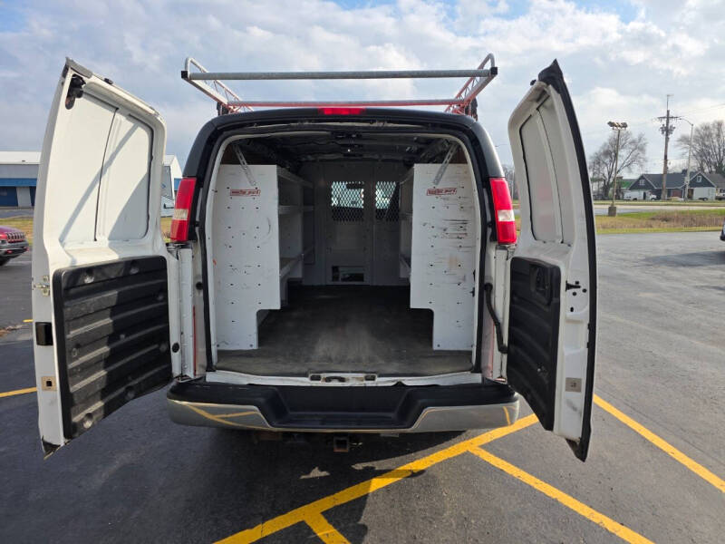 2017 GMC Savana 3500