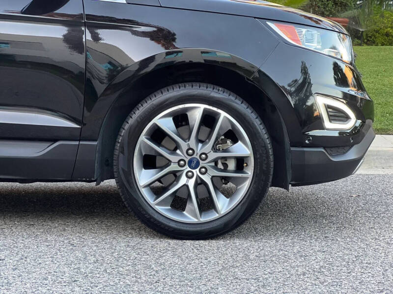 2017 Ford Edge Titanium