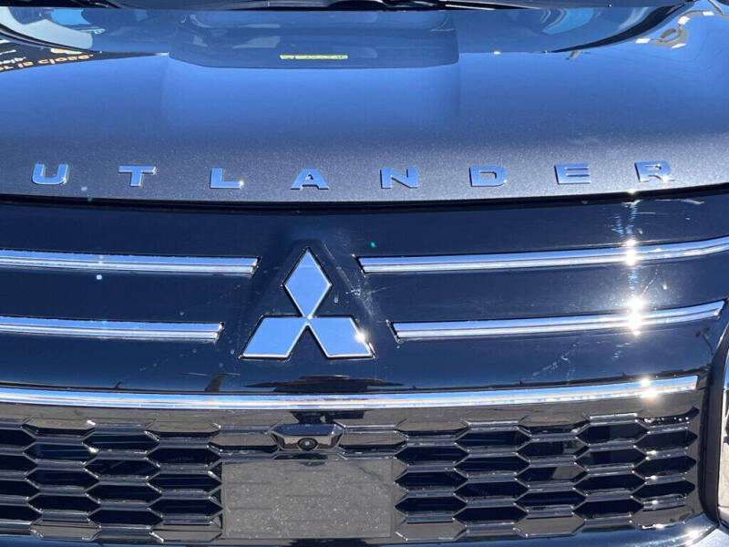 2025 Mitsubishi Outlander