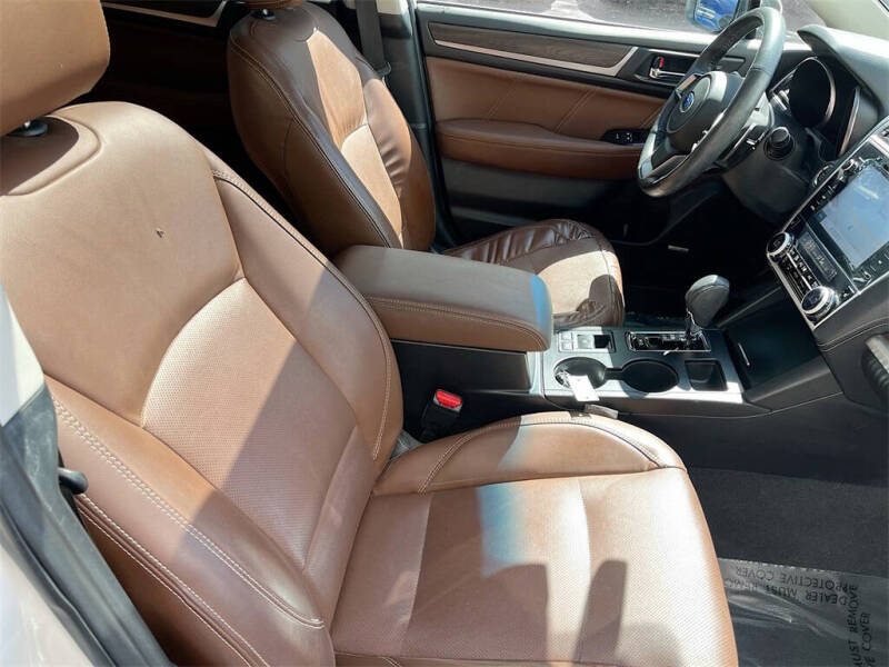 2019 Subaru Outback 3.6R Touring