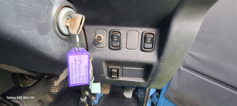 2001 Daihatsu Hijet Dump,AC, PS,DIF LOCK