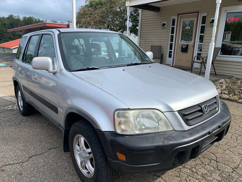 2000 Honda CR-V for sale at G & G Auto Sales in Steubenville OH