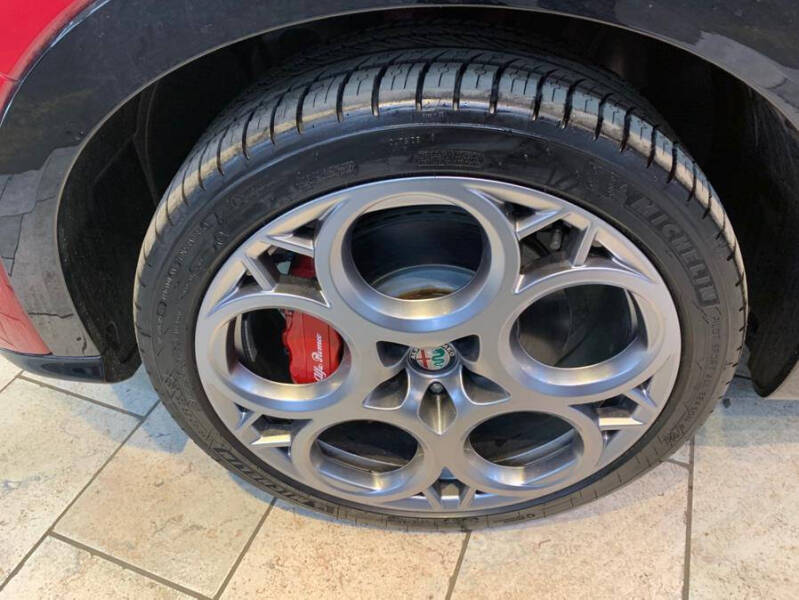 2024 Alfa Romeo Tonale Hybrid Ti