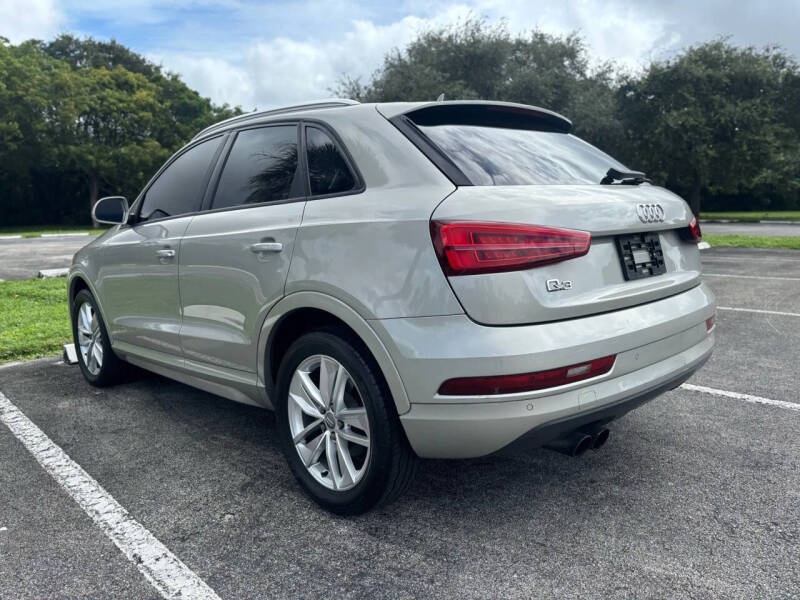2017 Audi Q3 2.0T Premium