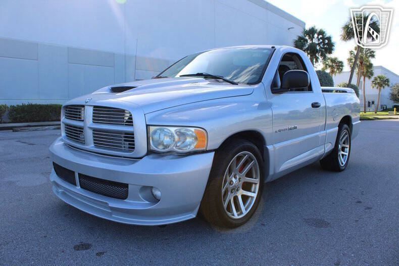 2005 Dodge Ram 1500 SRT-10