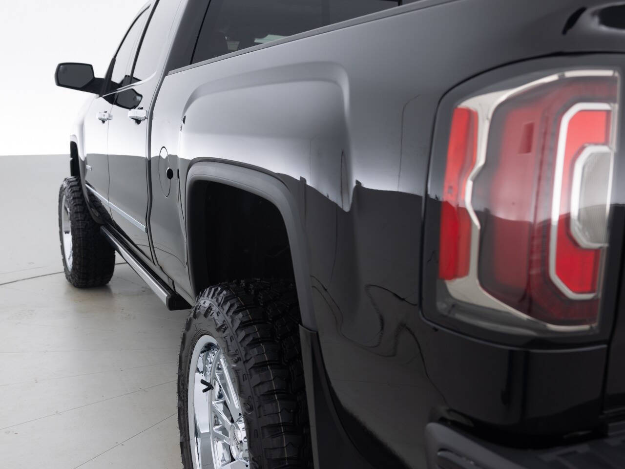 Used Car 2017 Gmc Sierra 1500  Denali 4x4 4dr Crew Cab 6.5 Ft. Sb For Sale Under $50,000 In Coal City, Illinois