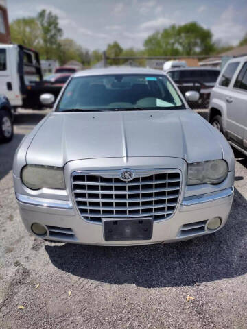 2008 Chrysler 300 for sale at DRIVE-RITE in Saint Charles MO