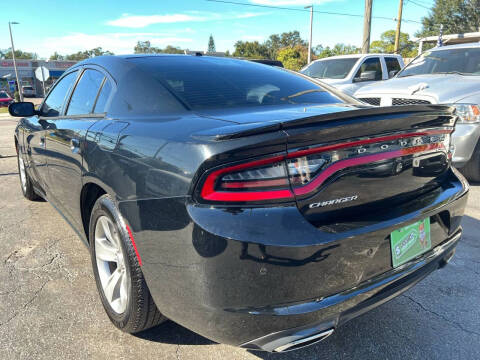 2015 Dodge Charger SE