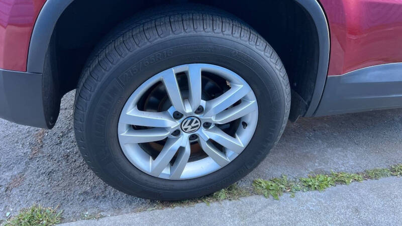 2014 Volkswagen Tiguan S