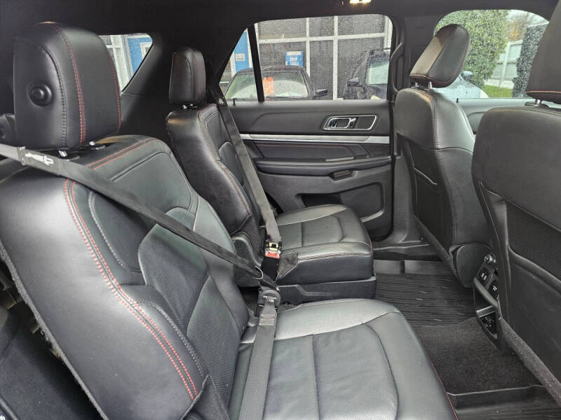 2018 Ford Explorer Sport