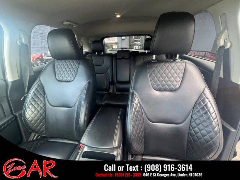 2023 Ford Edge Titanium