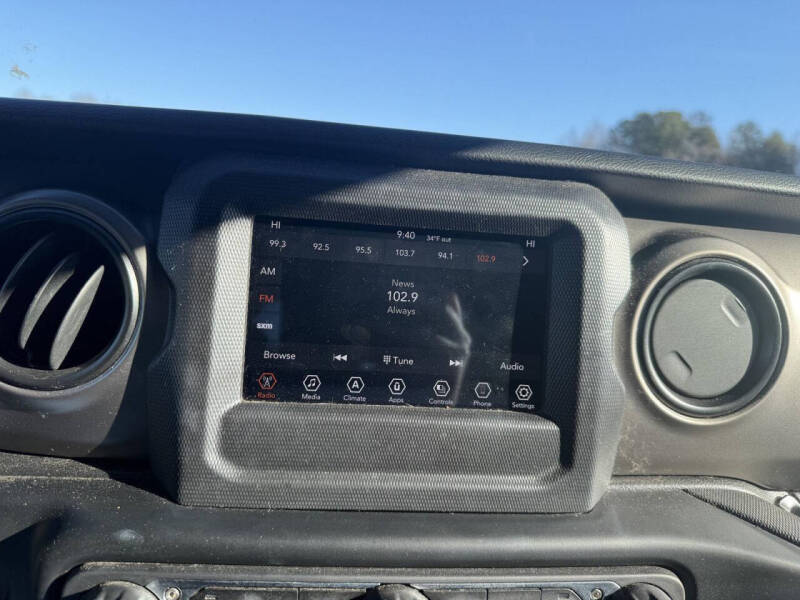 2021 Jeep Gladiator Willys