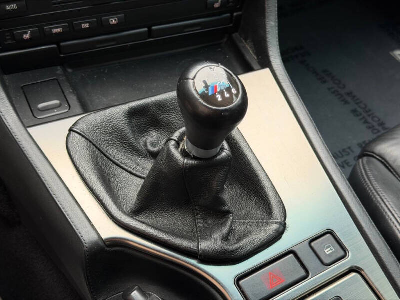 2002 BMW M5