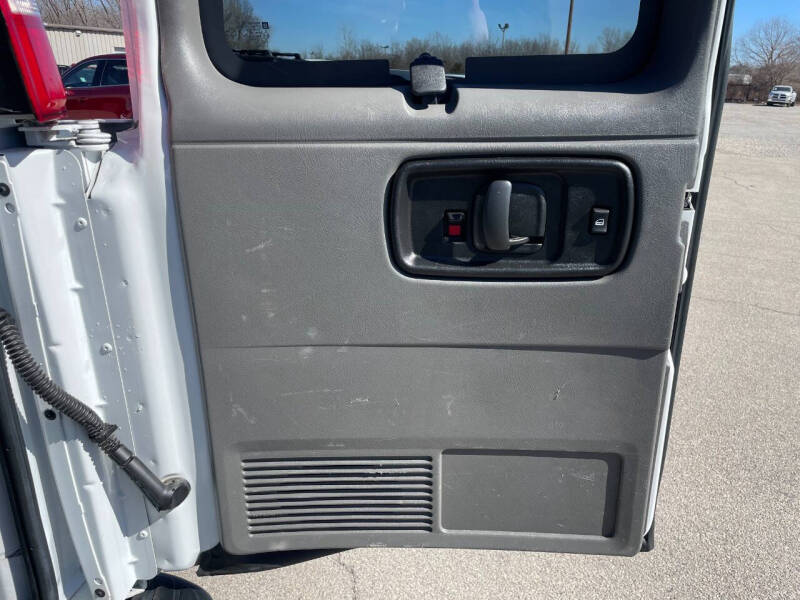 2023 GMC Savana LS 3500