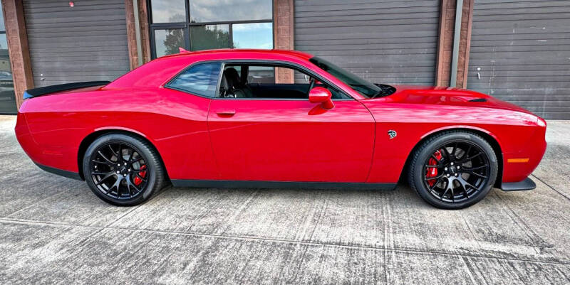 2015 Dodge Challenger SRT Hellcat