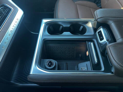 2025 Ford Expedition King Ranch