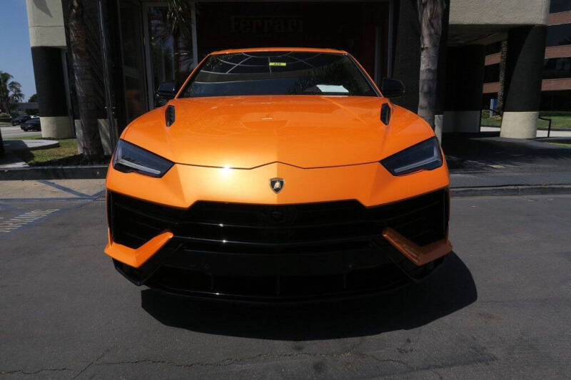2024 Lamborghini Urus S