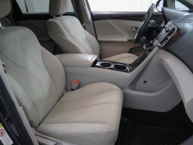 2013 Toyota Venza LE